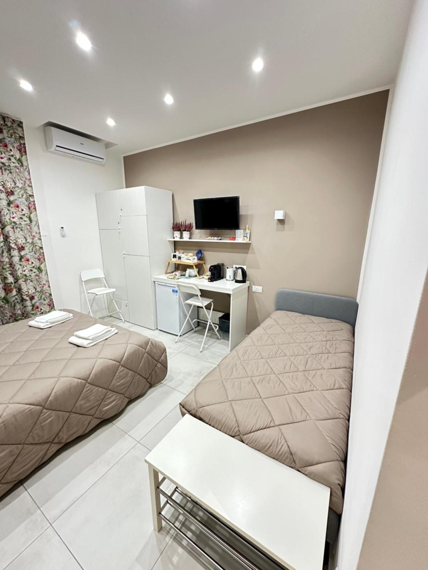 Di Passaggio Hotel Bari Kültér fotó