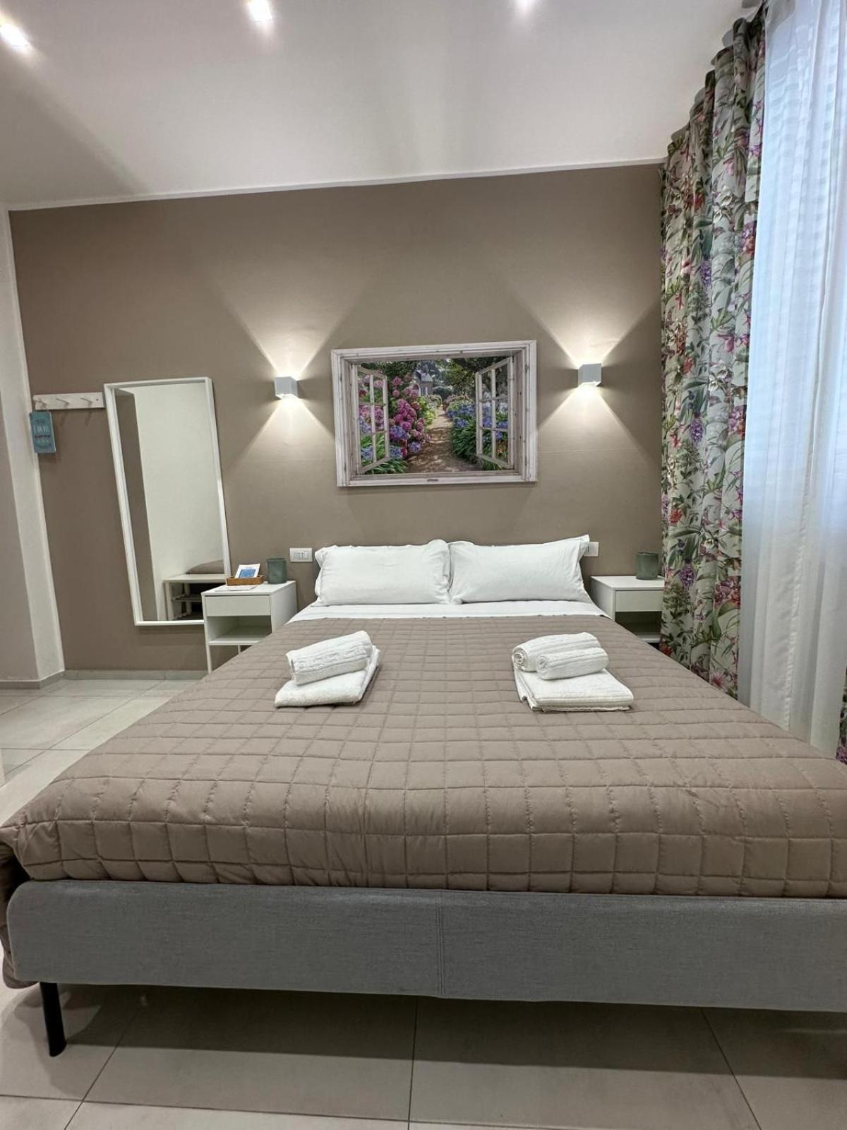 Di Passaggio Hotel Bari Kültér fotó