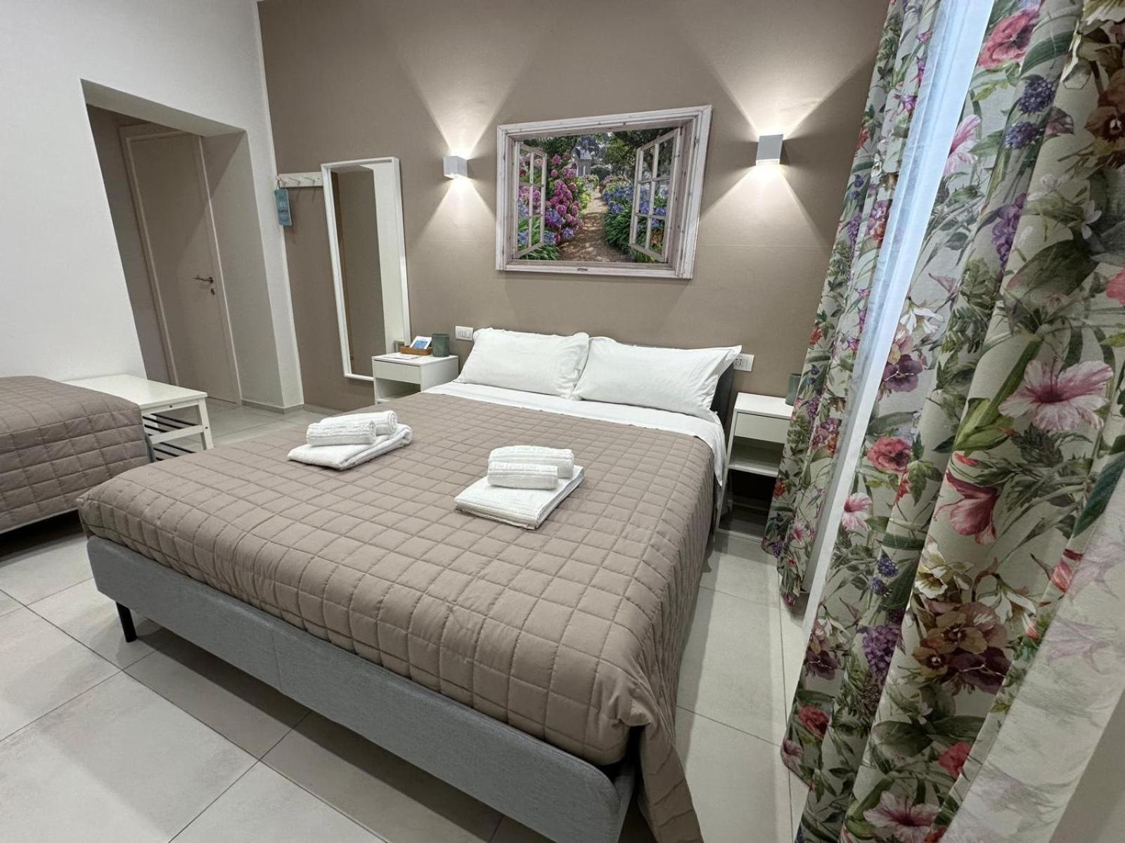 Di Passaggio Hotel Bari Kültér fotó